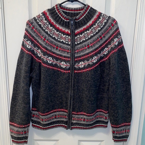 TIARA INTERNATIONAL Sweaters Vintage Tiara International Cardigan